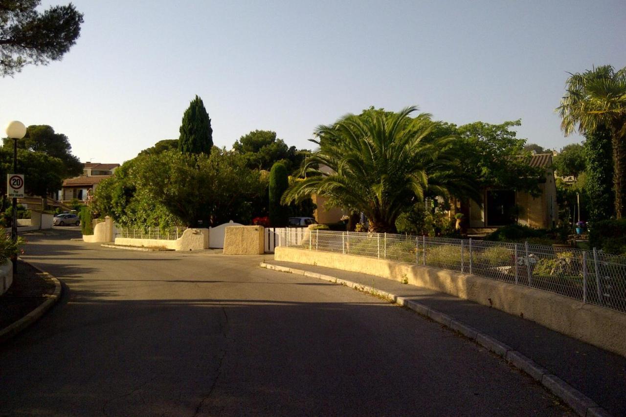 Superb Apartment With Balcony Near The Beach Saint-Raphaël Exterior foto